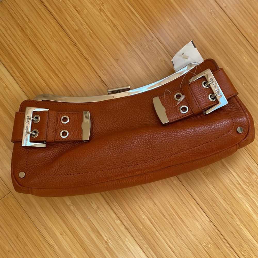 Excellent condition clutch